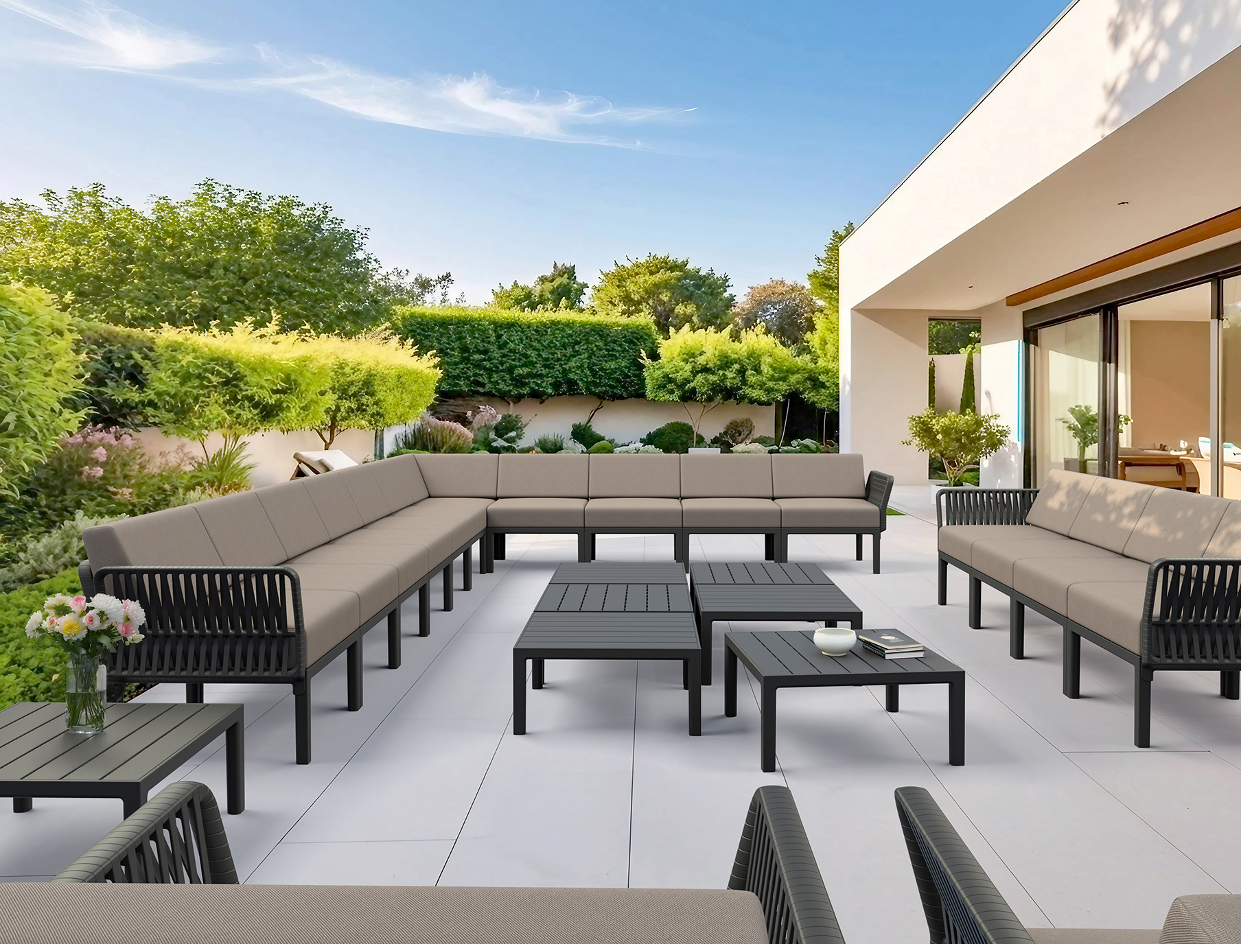 Club Mediterraneo poolside luxury project